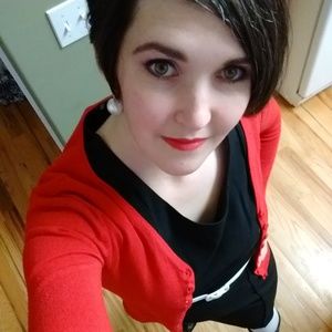 Meet your Posher, Brooke